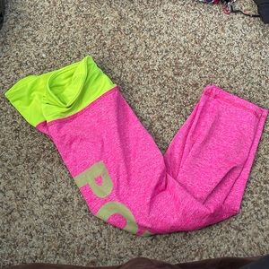 3/4 length athletic leggings